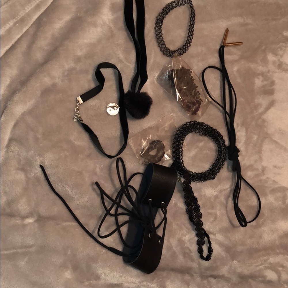 9 chocker bundle
